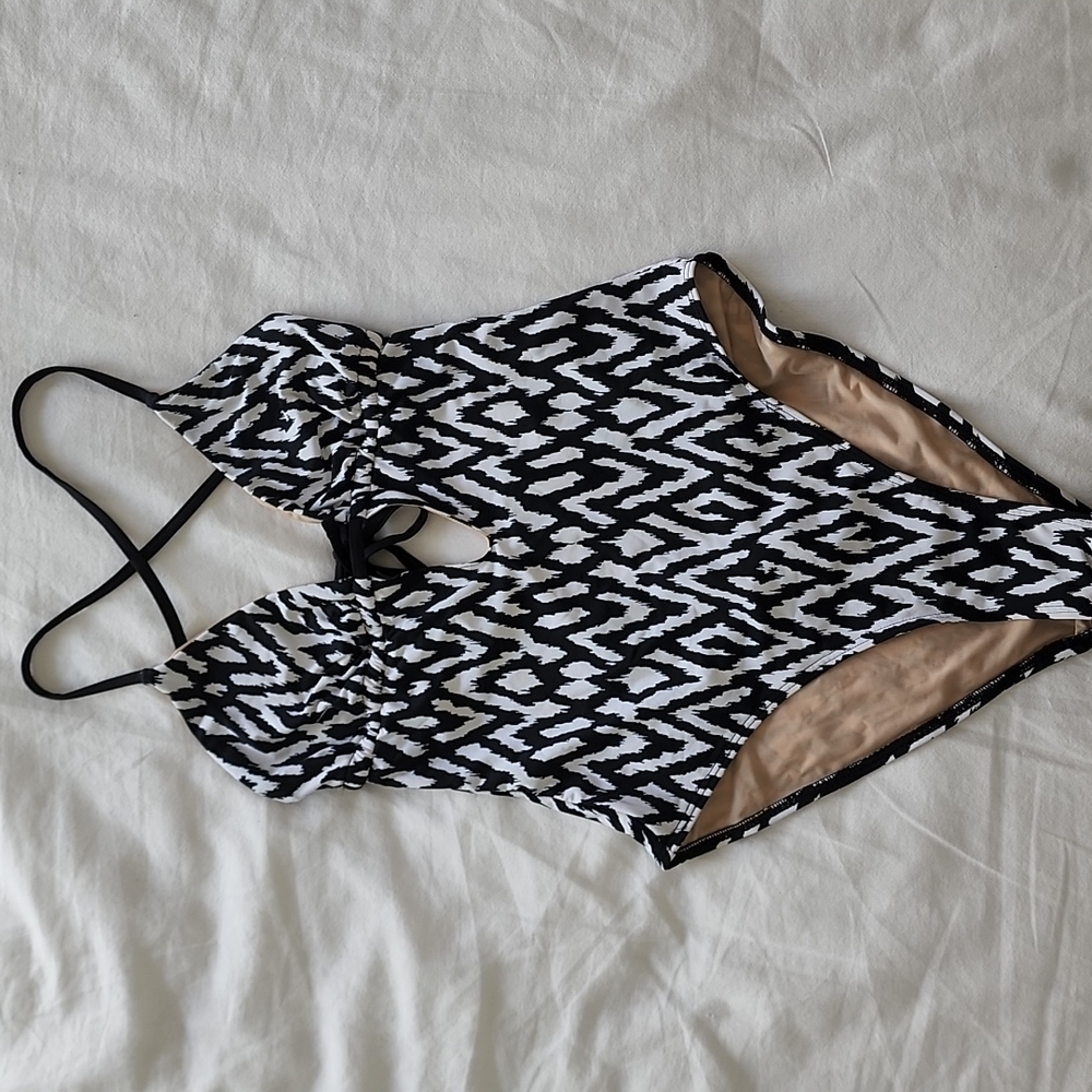 Tart Swim One Piece Swimsuit size XS